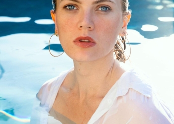 Fiona Loudon daughter Ella Loudon