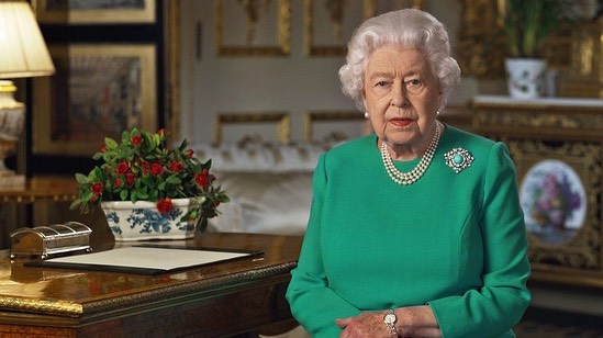 Queen Elizabeth II in green dress