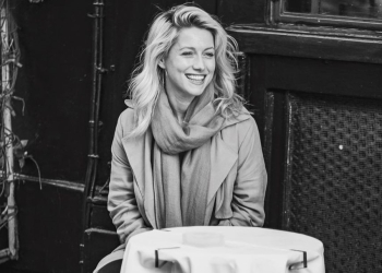 Niamh Walsh black and white picture